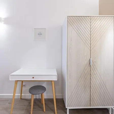 Vatican 2br In Appartement *