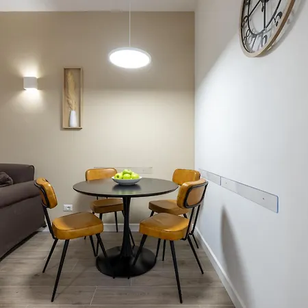 Vatican 2br In